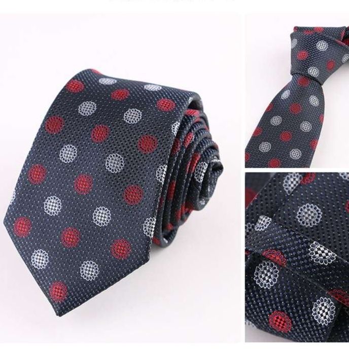  正装用シックなネクタイ