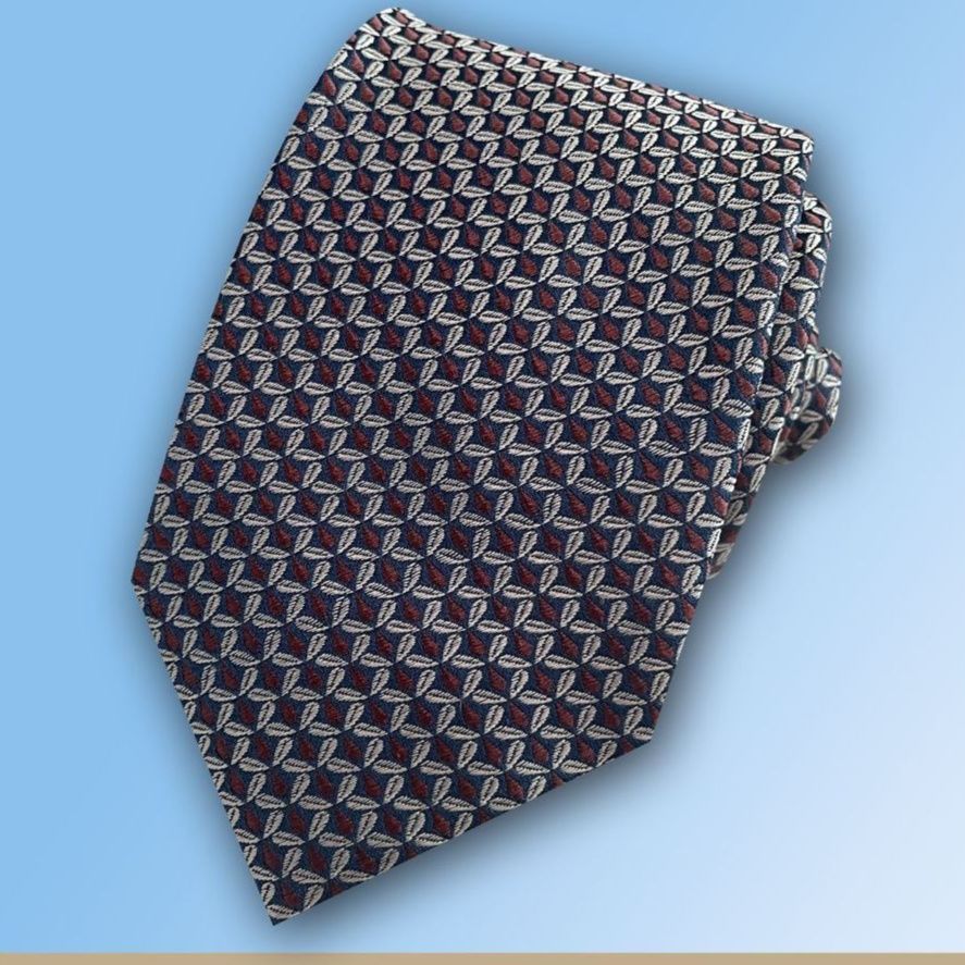 https://fulmo-img-server.com/neckty/1780120676313_dqf0xs7v_jy56o3tl.jpeg