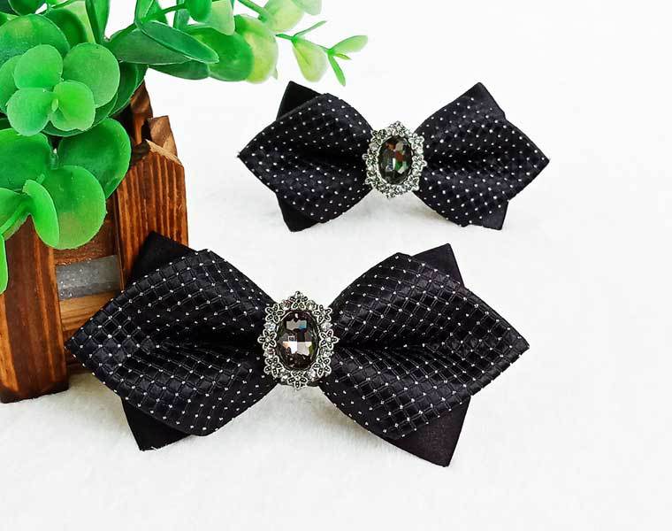 ネクタイ 格子柄生地にビジュー飾り付き蝶ネクタイ