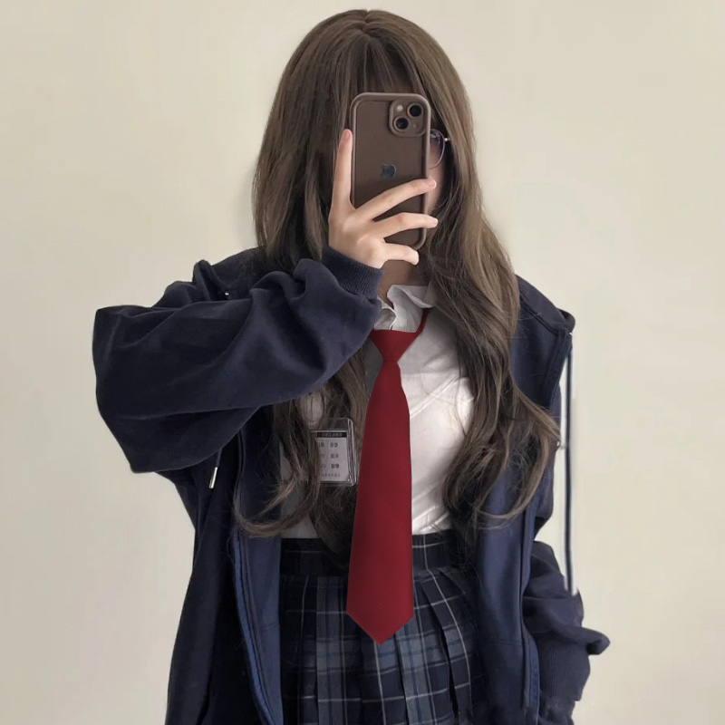 ネクタイ 上品な装いを彩る蝶結び