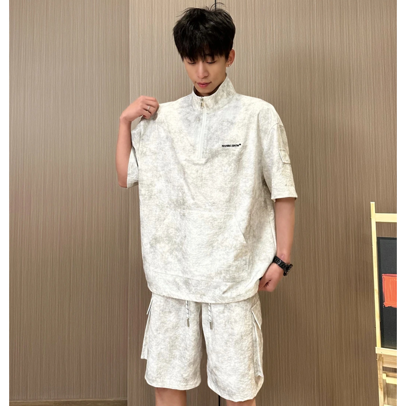 タートルネックハーフジップセットアップ