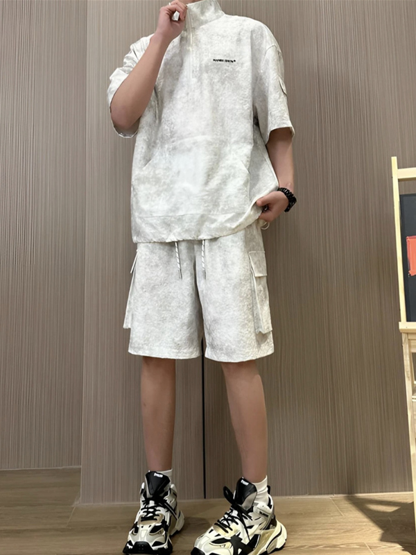 タートルネックハーフジップセットアップ