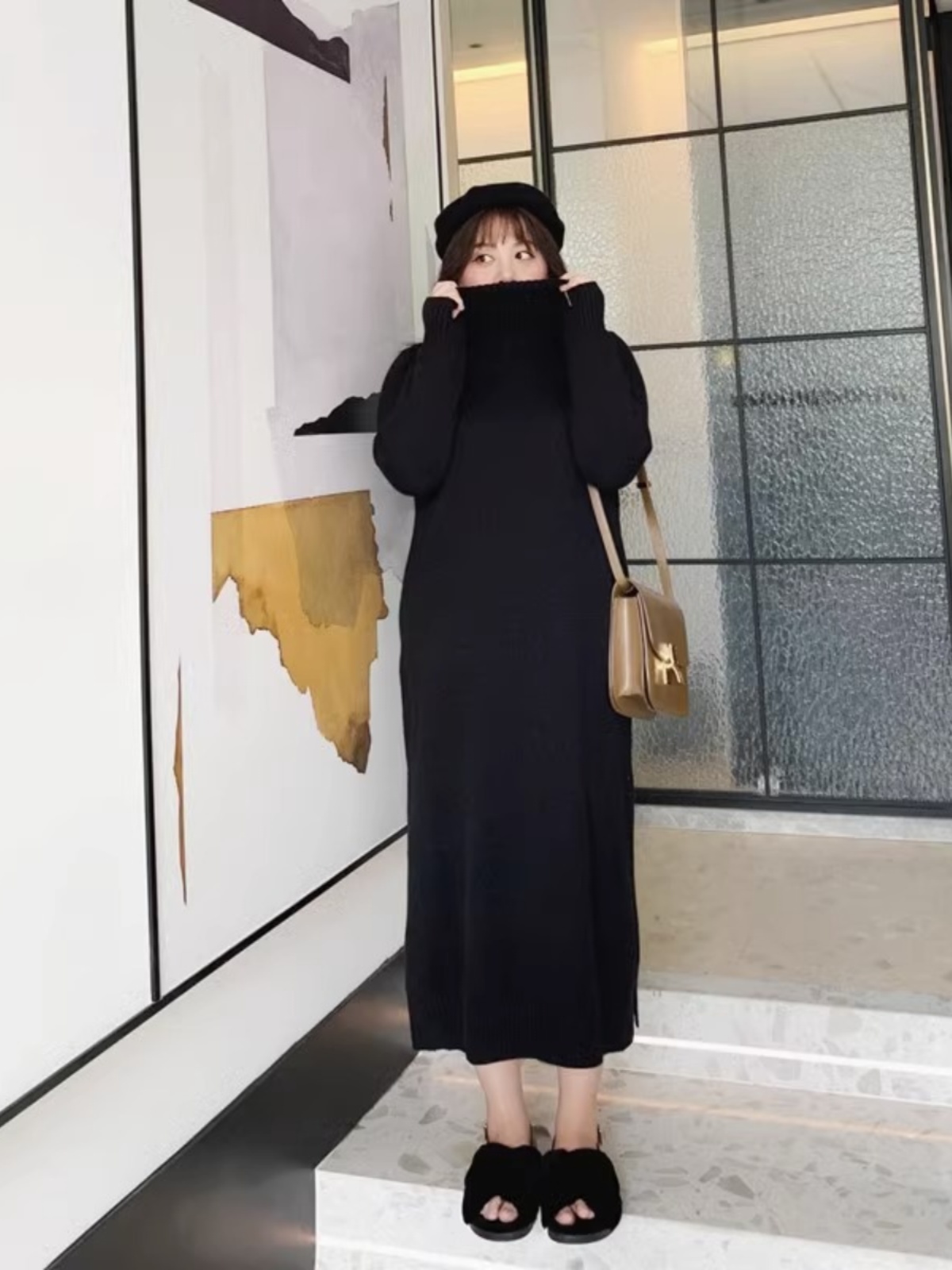 タートルネック ゆったりシルエット ニットワンピース