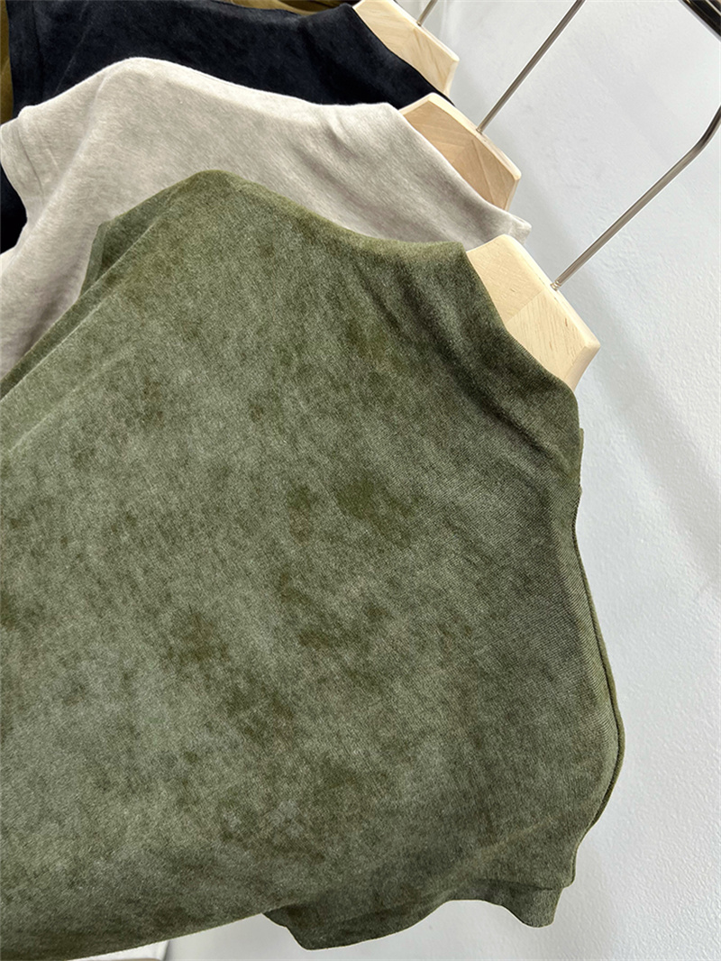 タートルネック　ソフトタッチ半袖ニット