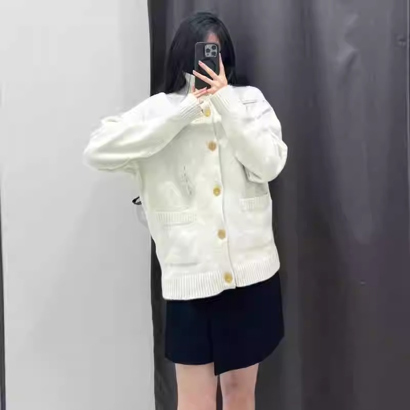 https://fulmo-img-server.com/necktyplus/5402a673-797a-4716-baff-9343d67d5182.jpg