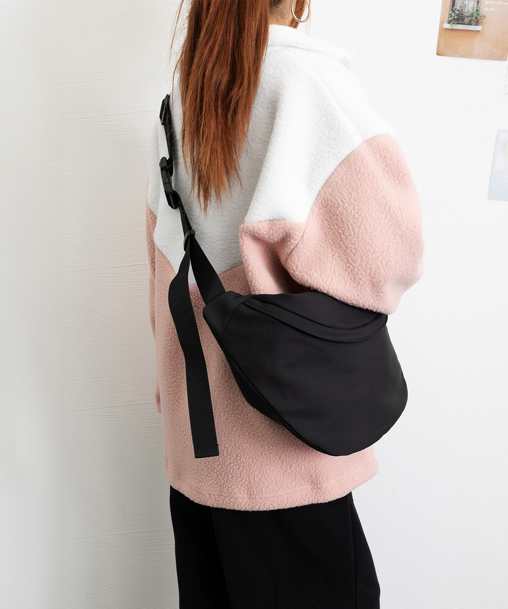 タートルネック 立ち襟ボア配色ジャケット ハート刺繍付き　レディース　長袖