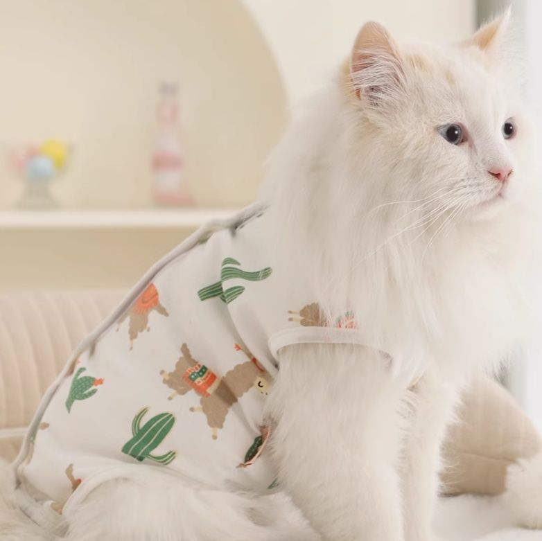 猫服 やさしい癒し柄の術後ウェア