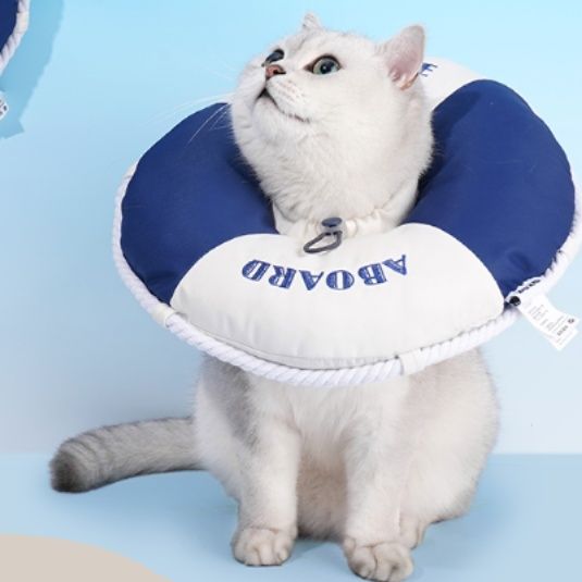 猫服 海の浮輪風ふんわり保護用襟巻