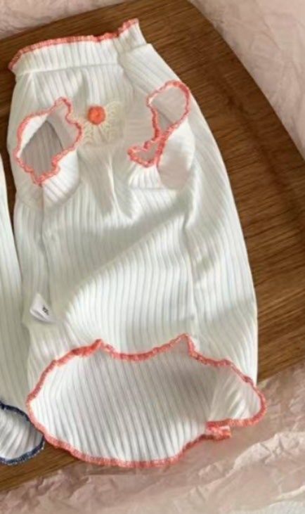 洋服 波型フリル袖なし猫型ワンピース