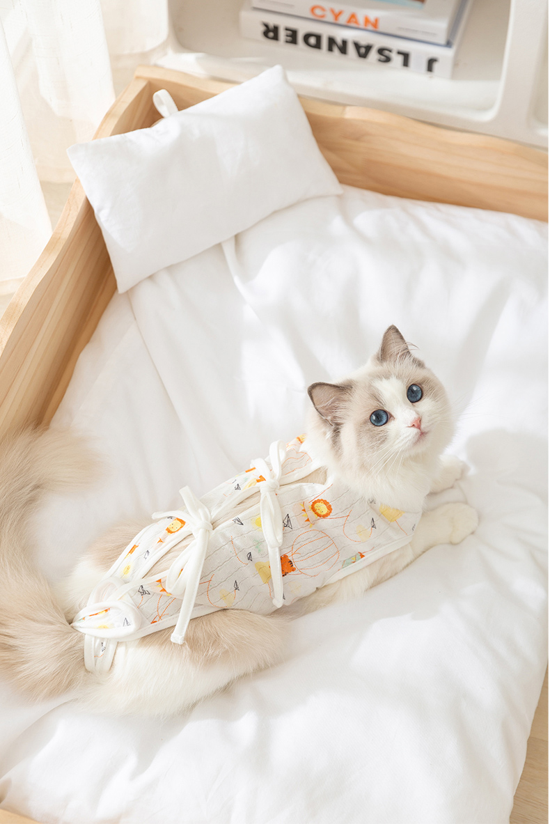 猫服 やさしい包み込み術後服