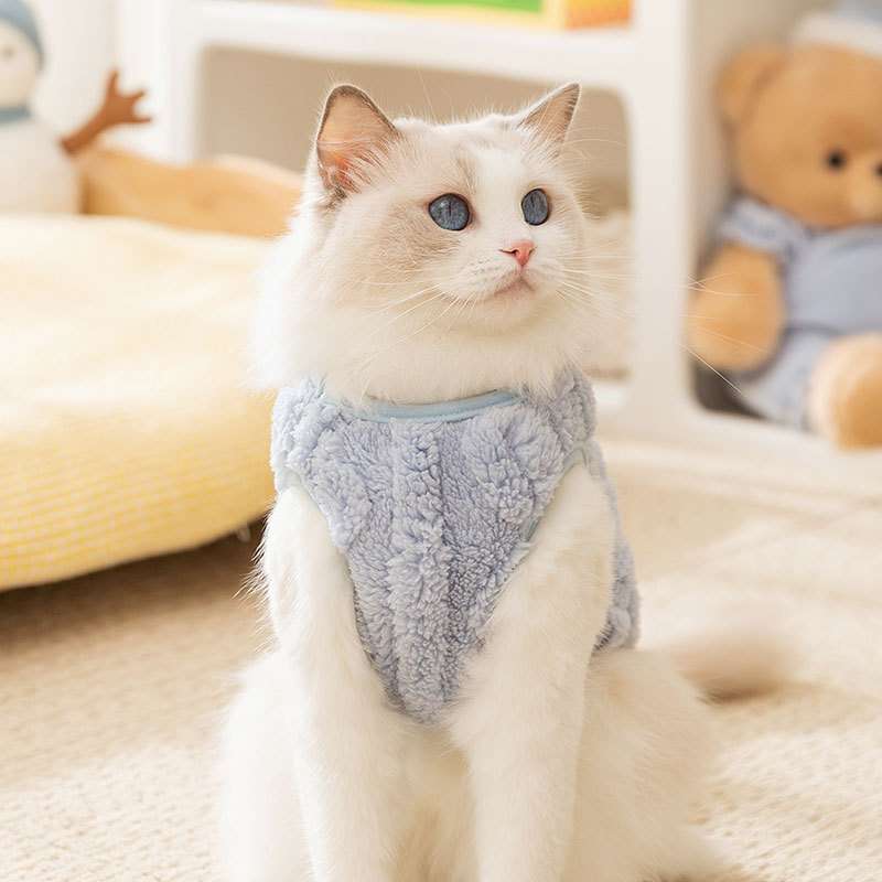 猫服 もこもこ猫ちゃんベスト