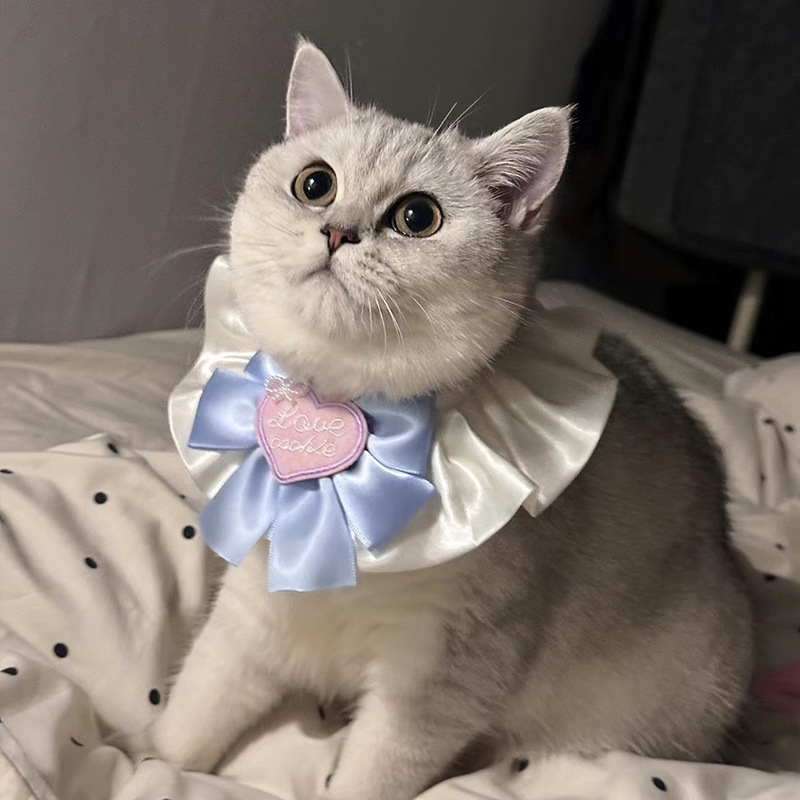 猫服 愛らしいハート飾り付き襟巻きリボン首輪