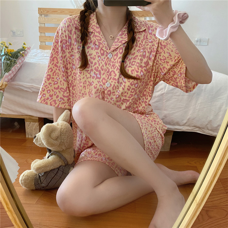 https://fulmo-img-server.com/nemurinowa/6c616a81-be83-43ad-8255-25ca4f79b8ff.jpg
