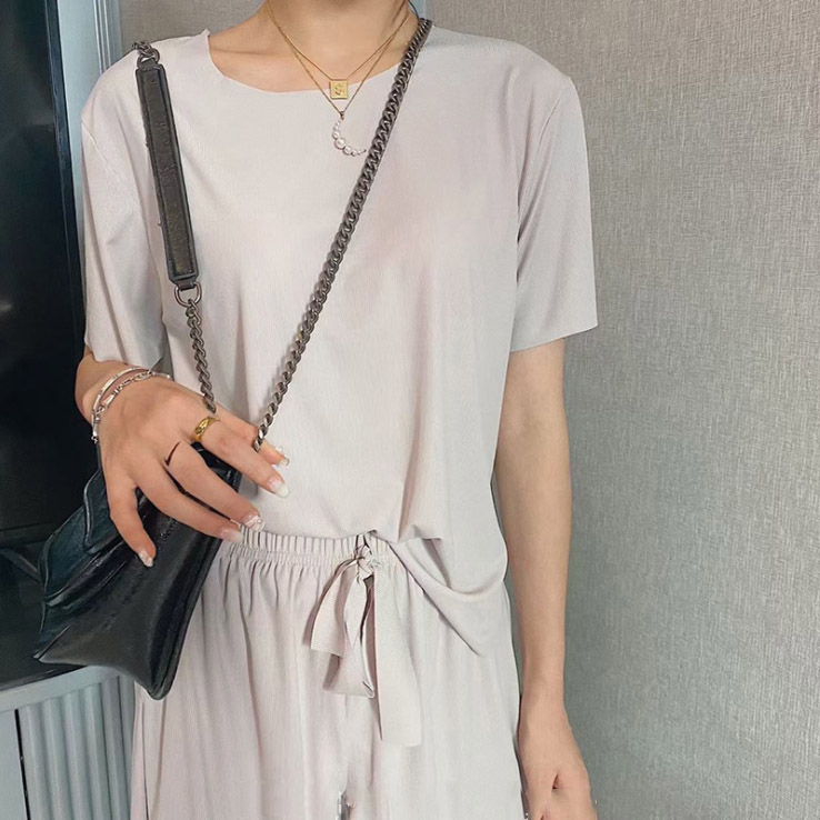 https://fulmo-img-server.com/nemurinowa/a5f438e4-173c-4fcb-b5e9-d1987d777e3e.jpg