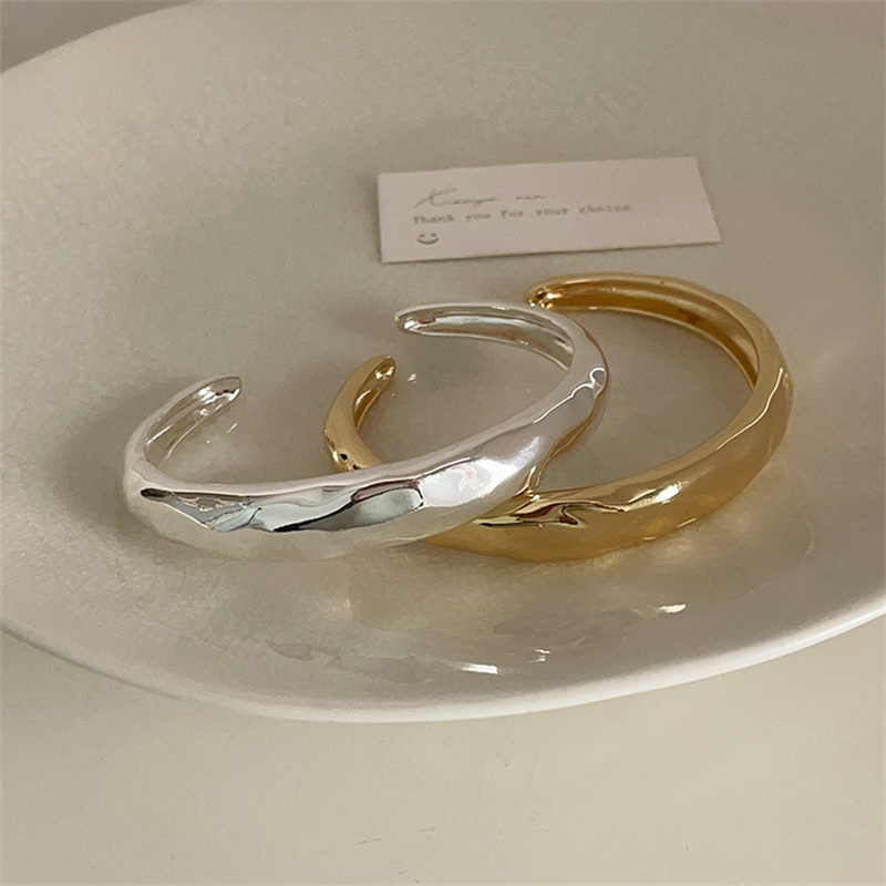 ペア アクセサリー 不規則デザイン高級感バングル ペア腕輪