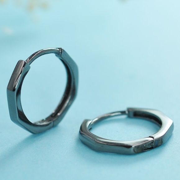 ペア アクセサリー ピアス 多角形刻印