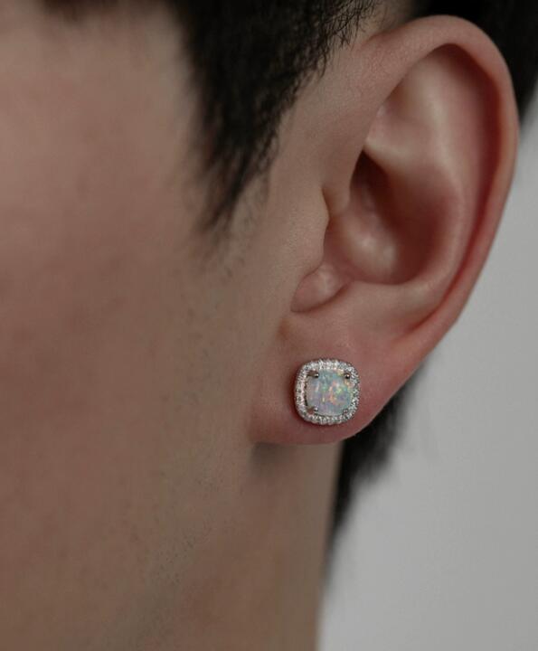 ペア アクセサリー 虹色オパール風ペアピアス 男女兼用スタッドタイプ