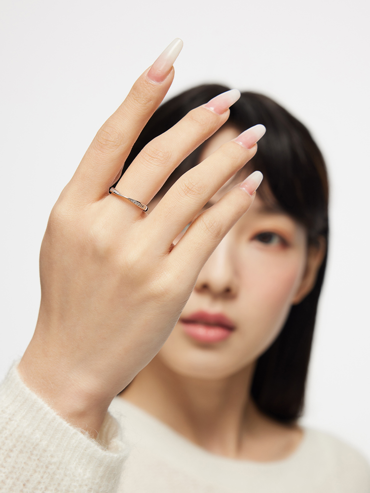 ペア アクセサリー リング 絆の結晶 ねじれリング