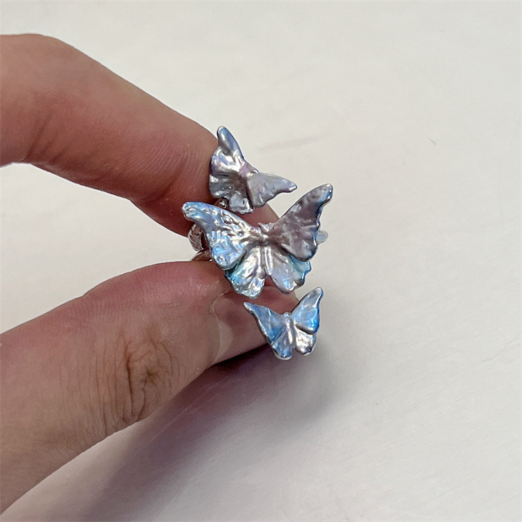 ペア アクセサリー 幻想的 蝶々オープンリング 華やかグラデーション