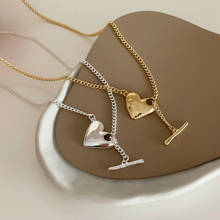 ペア アクセサリー ハート型ペアネックレス 金色銀色セット 上品チェーン