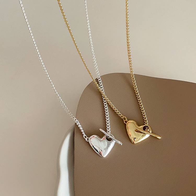 ペア アクセサリー ハート型ペアネックレス 金色銀色セット 上品チェーン