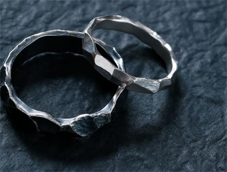 ペア アクセサリー 純銀手作り個性派ペアリング金箔デザインカップル指輪