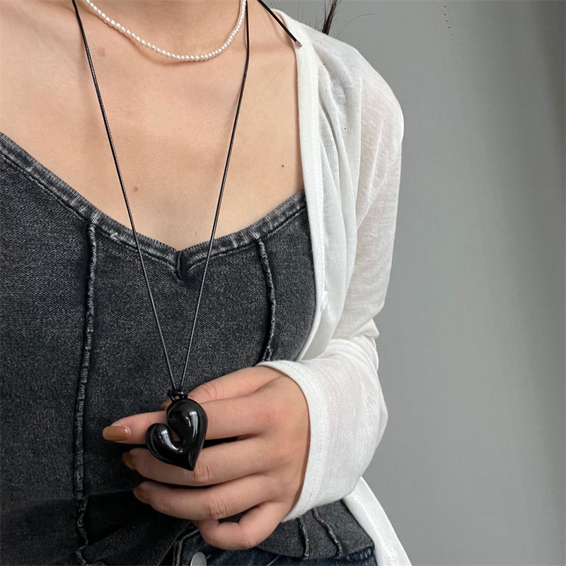 ペア アクセサリー ハート型ペアネックレス錆びにくい高級感カップル用首飾り