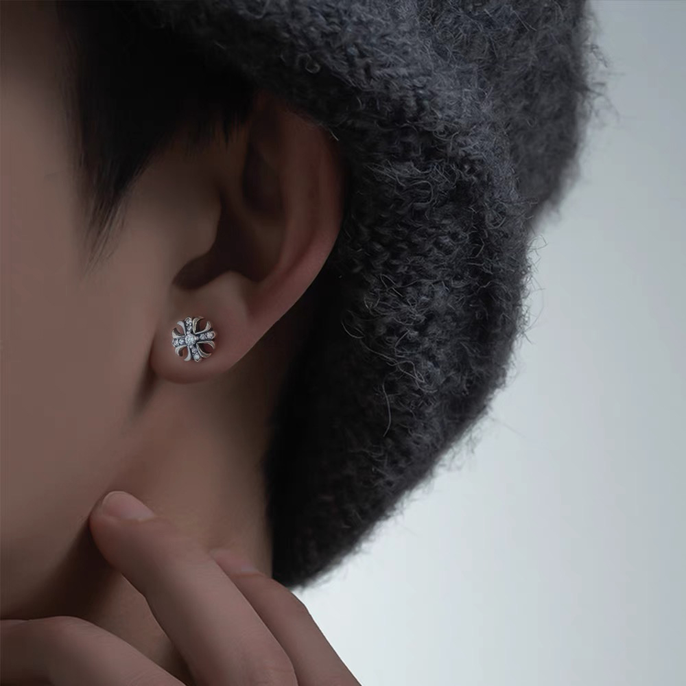 ペア アクセサリー ピアス 雪華の輝き 十字花ピアス