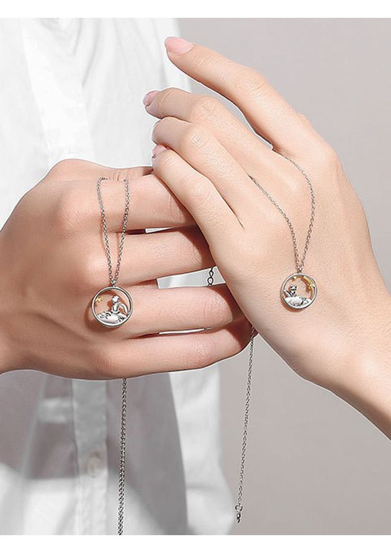 ペア アクセサリー 王子様と狐の物語デザインネックレス