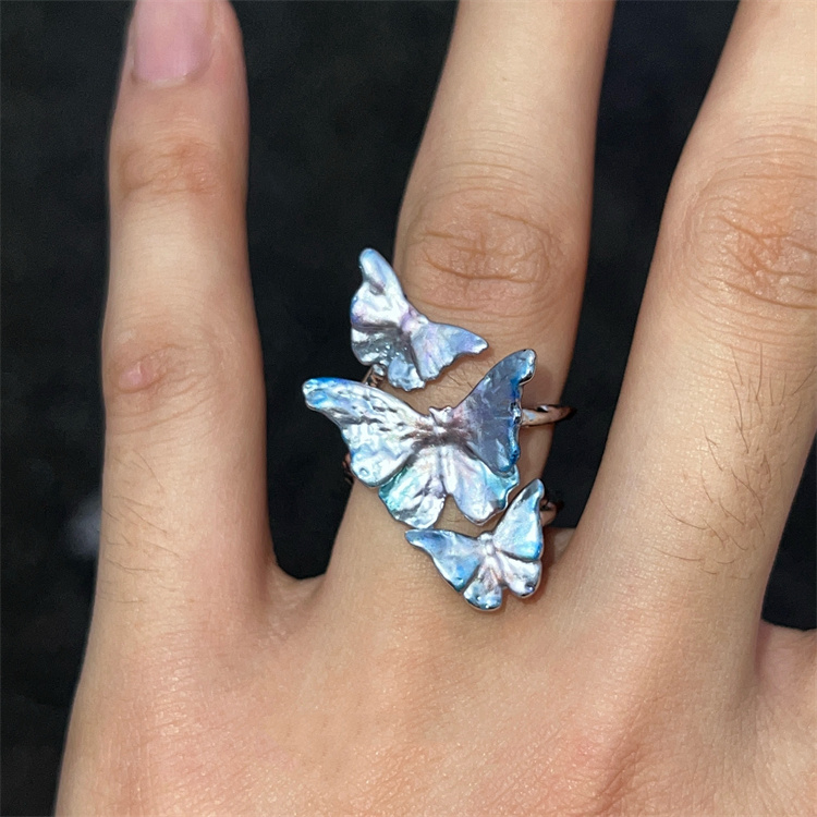 ペア アクセサリー 幻想的 蝶々オープンリング 華やかグラデーション
