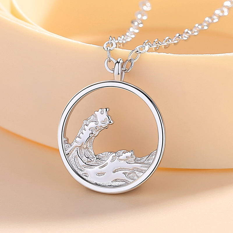 ペア アクセサリー 山と海のモチーフ 円形プレート ペアネックレス