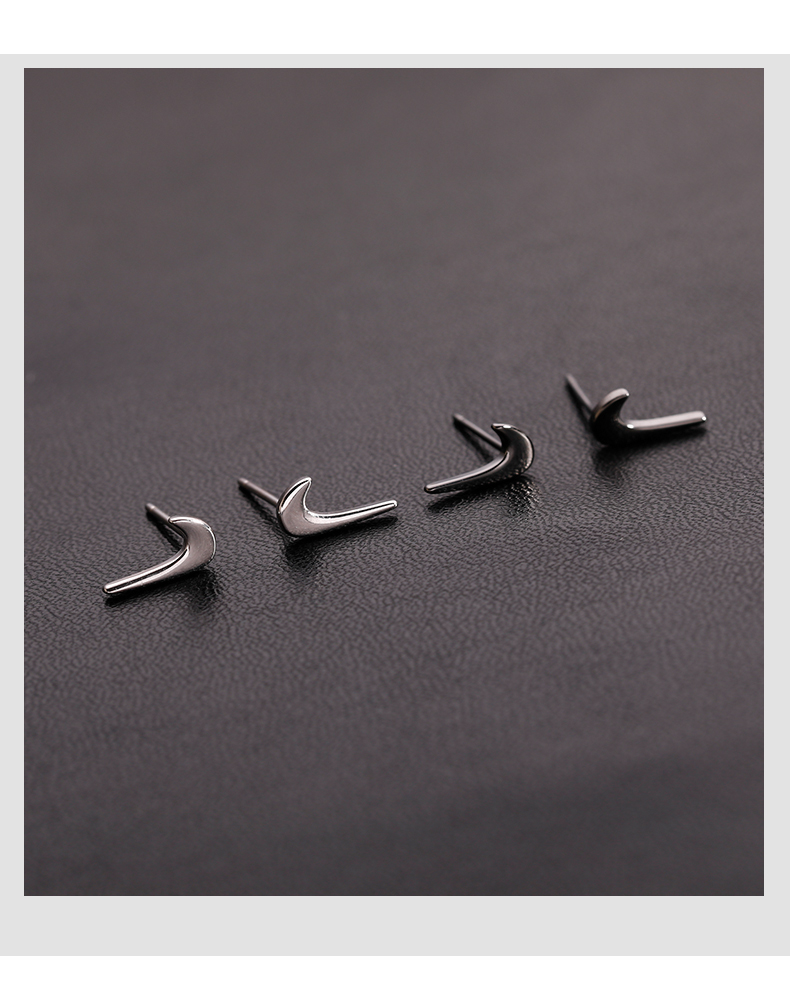 ペア アクセサリー 飛翔ブーメラン ピアス