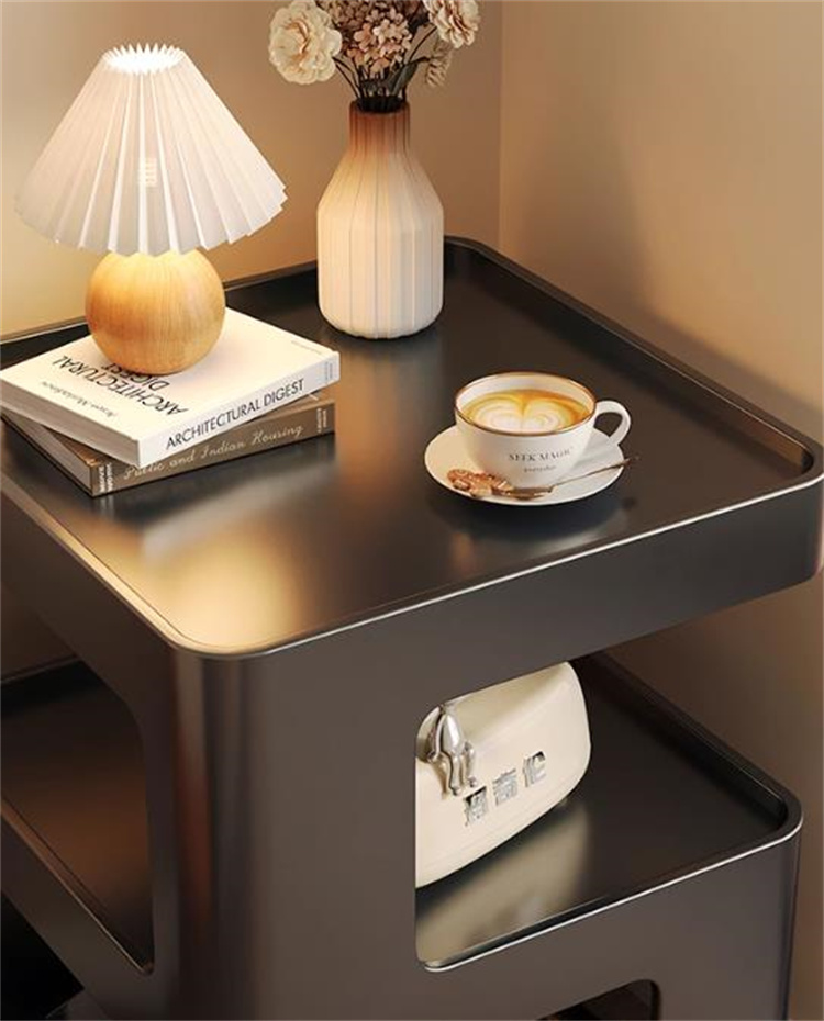 https://fulmo-img-server.com/night-tables/14f41b5d-a72d-41f2-a9fa-7b218397cf19.jpg