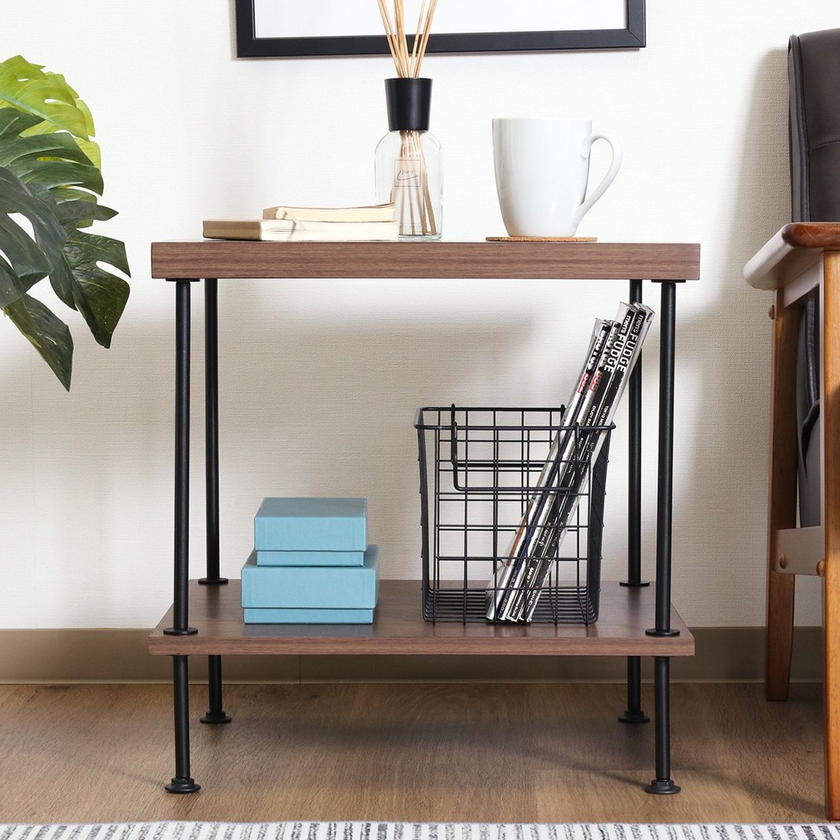 ベッドサイドテーブル ねじ込み式大きめサイドテーブル 木目調ブラウン