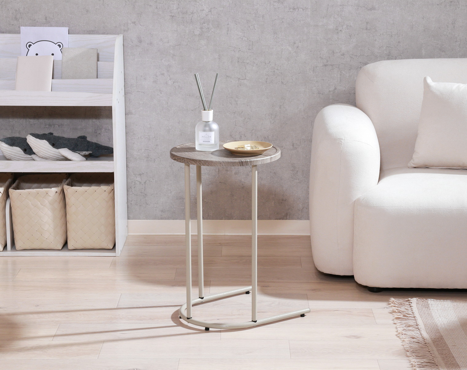 https://fulmo-img-server.com/night-tables/27eaca27-cf8b-45c6-b18e-96527af1a261.jpg