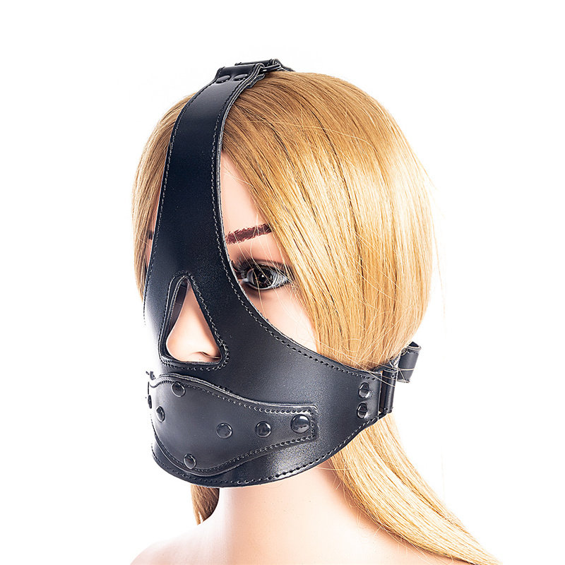 SMグッズ 拘束感を高める多重ベルト式顎部固定具