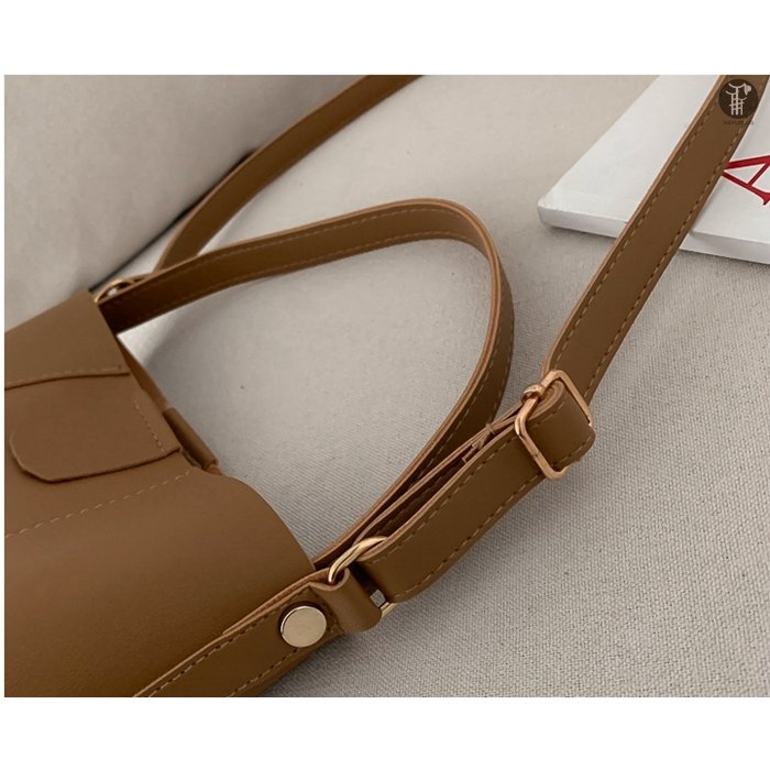 2wayバッグ レディース ユーティリティバッグ 斜めがけ 手持ち 二通り 鞄