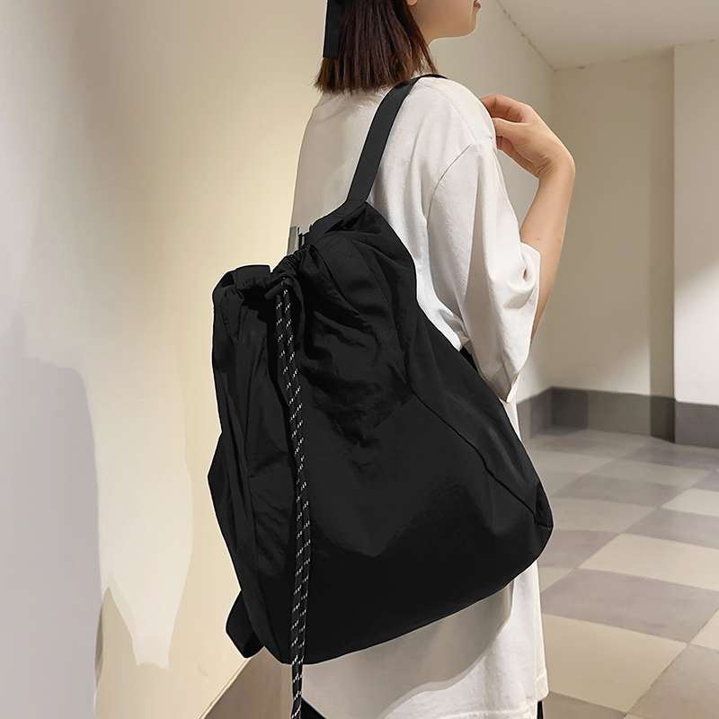 2wayバッグ 軽量巾着風トート