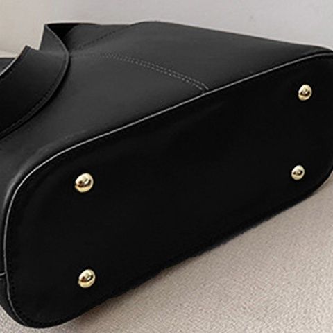 https://fulmo-img-server.com/niko-bag/1761194997780_nzasi6ic_4yo13ugo.jpeg