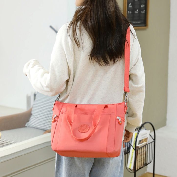 2wayバッグ 多機能ポケット付き軽量ショルダートートバッグ