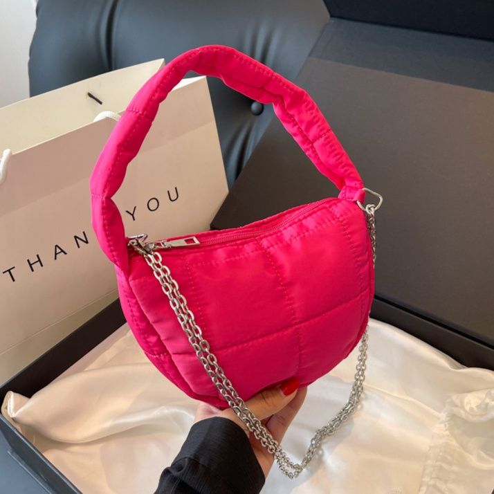 2wayバッグ キルティング風小型半月形ハンドバッグ