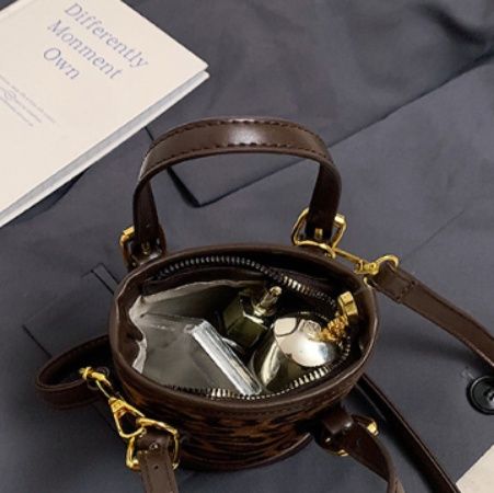 2wayバッグ 配色切替バケツ型ミニ　ショルダーバッグ