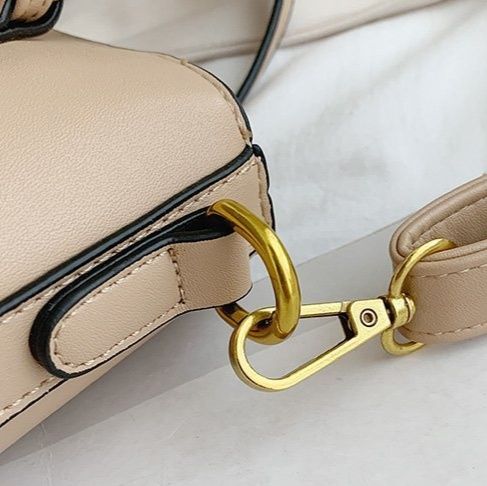 2wayバッグ 上品台形デザイン取り外し可能ストラップ付きハンドバッグ　ショルダーバック