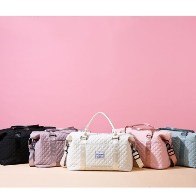 2wayバッグ キルティング加工大容量　ボストンバッグ