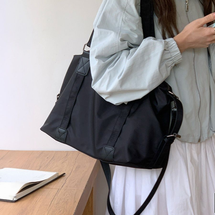 2wayバッグ 大容量トートバッグ二通り持ち方対応通勤通学鞄