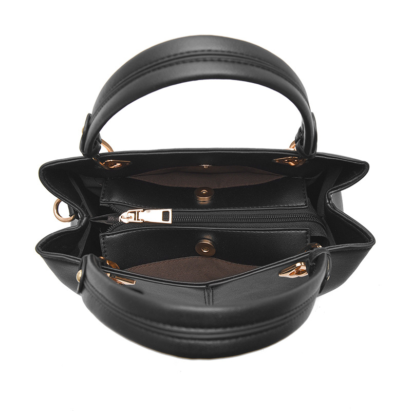 2wayバッグ ハート型チャーム付き上品な手提げショルダーバッグ