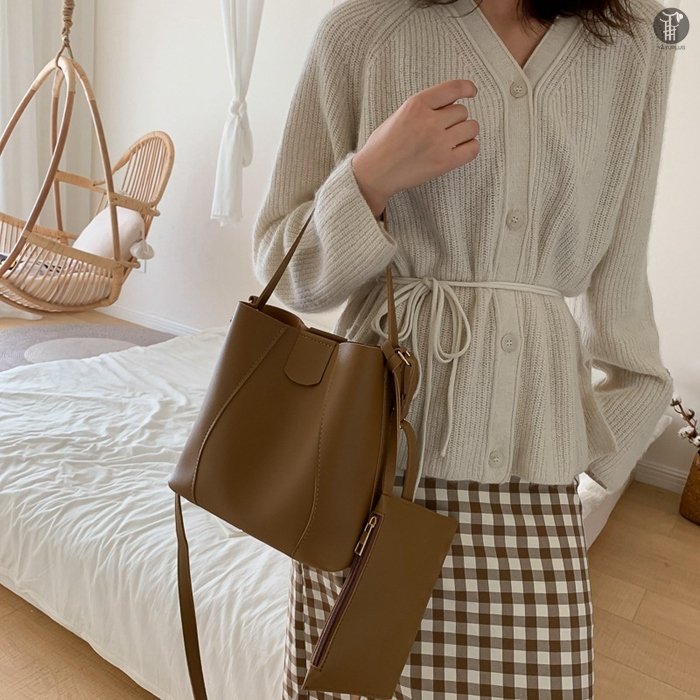 2wayバッグ レディース ユーティリティバッグ 斜めがけ 手持ち 二通り 鞄