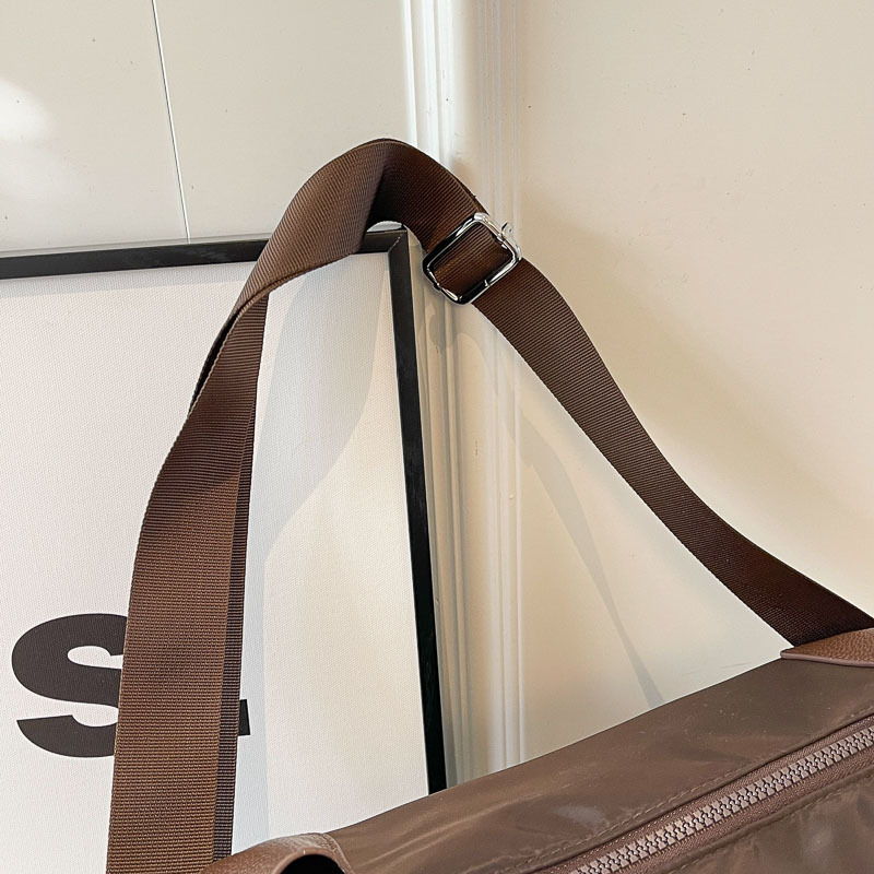 2wayバッグ 柔らか素材の斜め掛け　トートバッグ