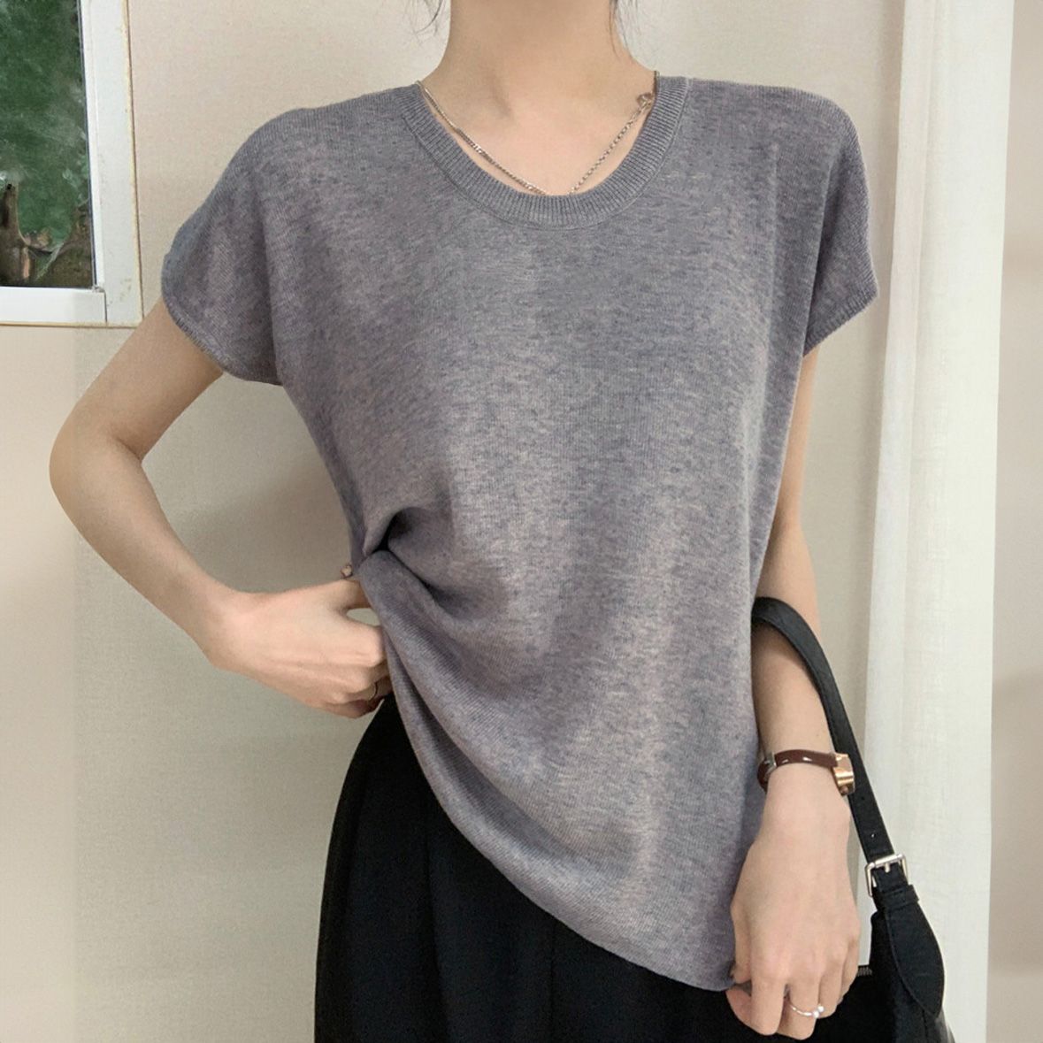フォーマルカジュアル 通勤用 ニットTシャツ レディース 上品 半袖