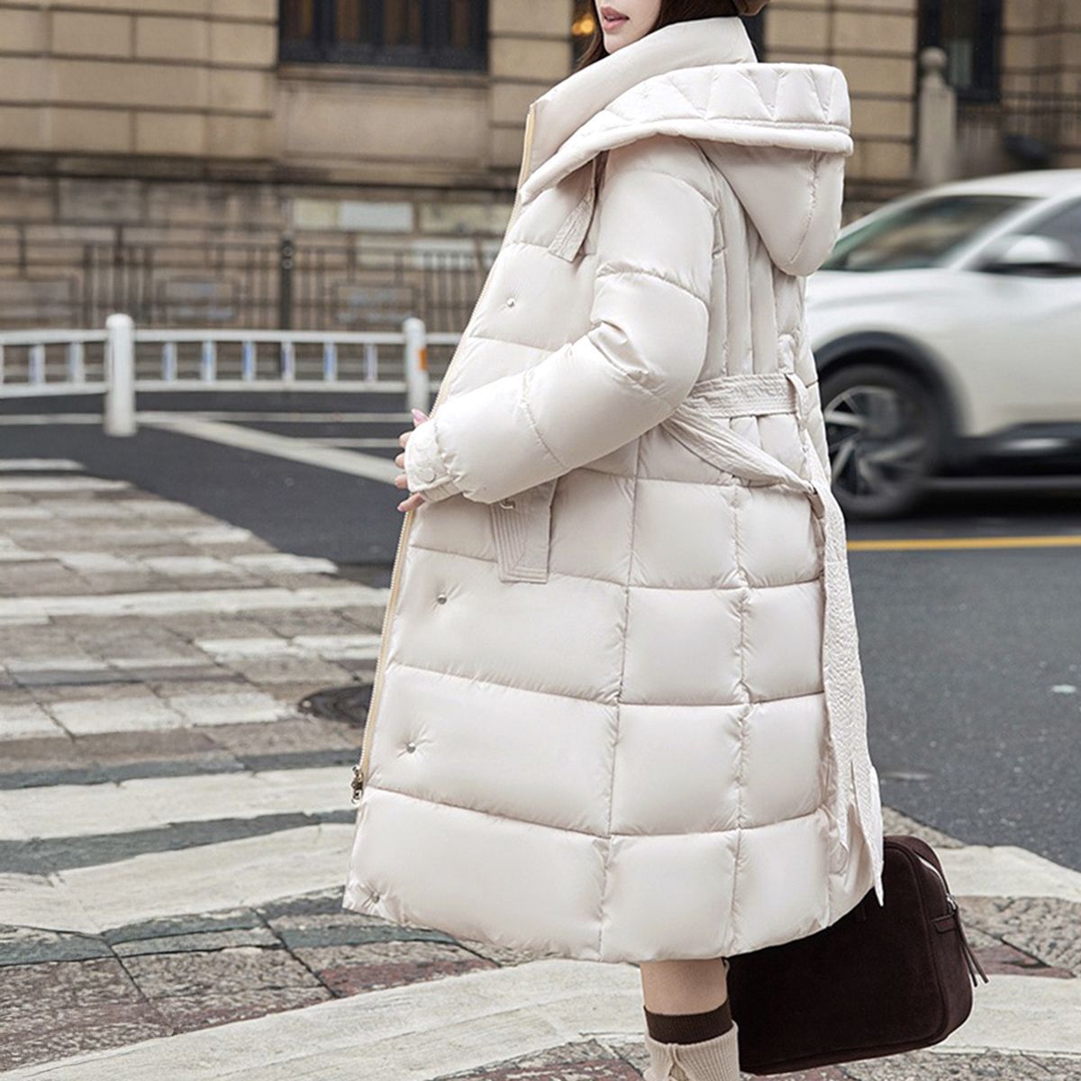 フォーマルカジュアル 通勤用フード付き中綿ロングコート ウエストベルト